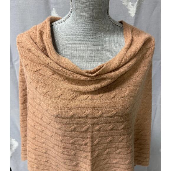 Claudia Nichole 100% Cashmere Cable Knit Poncho Wrap Topper Camel Tan One Size - Picture 2 of 7